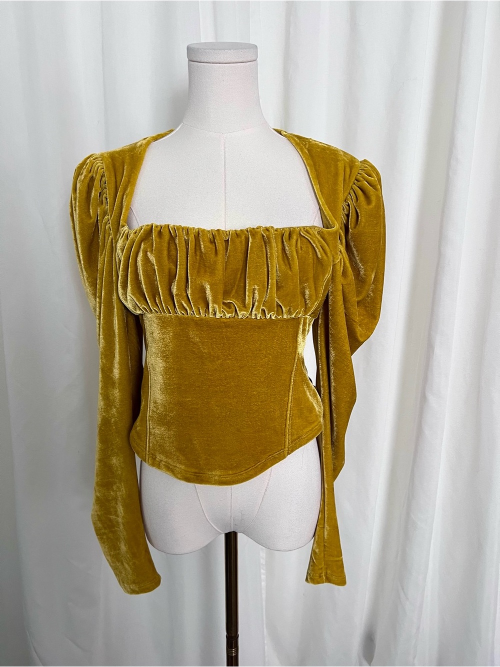 Free People Hold Me Velvet Top in Mustard Yellow. Size M